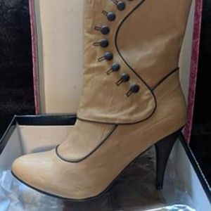 Brand New Size 9 Tan Boots